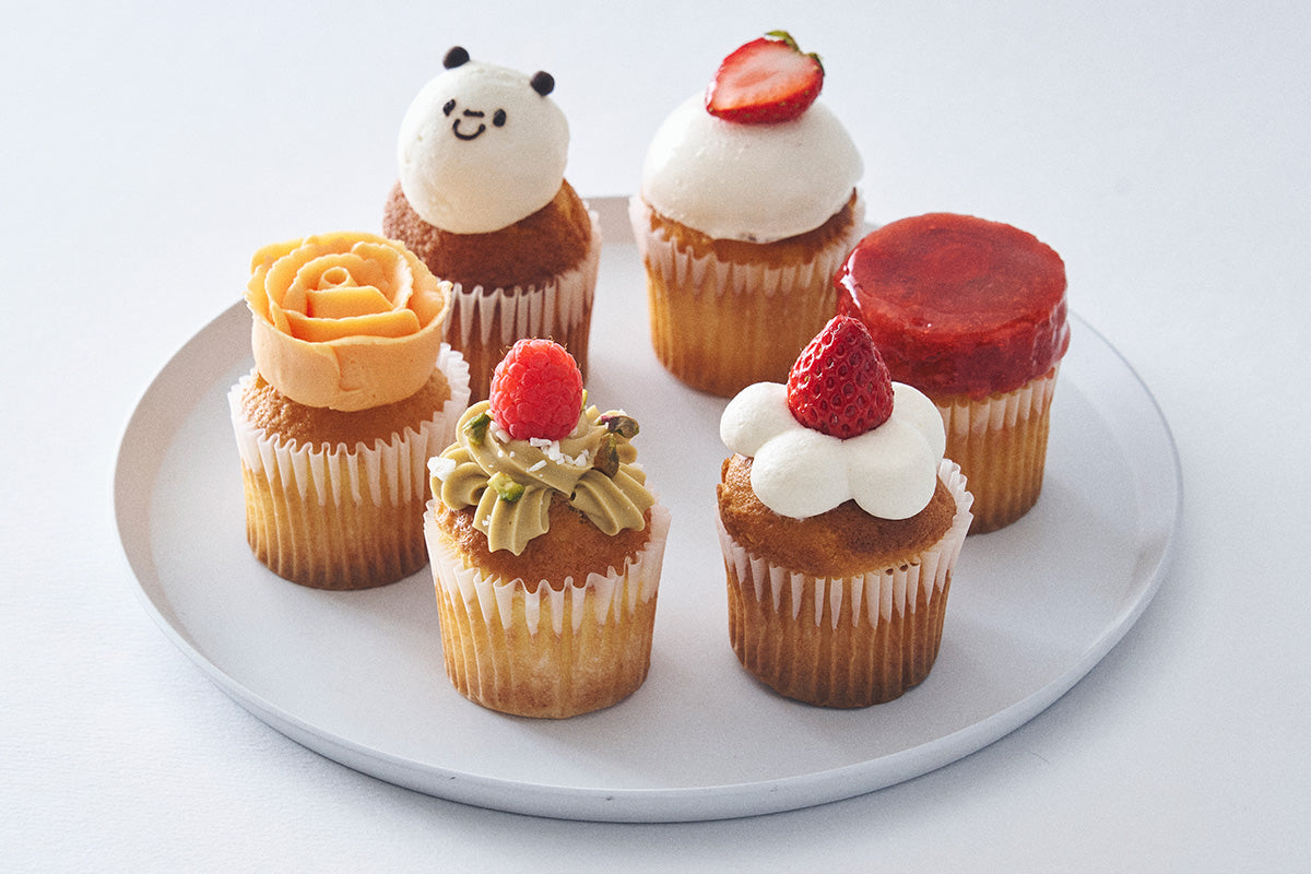 今月のフレッシュカップケーキ