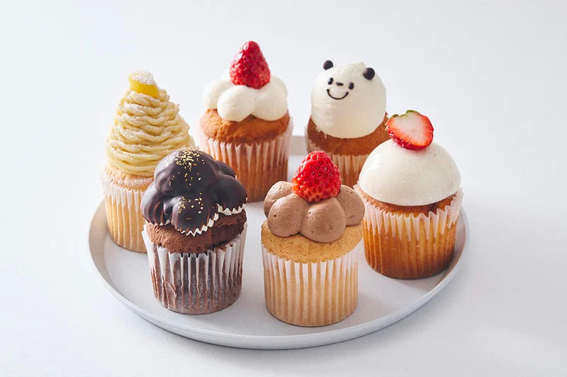 2月のフレッシュカップケーキ