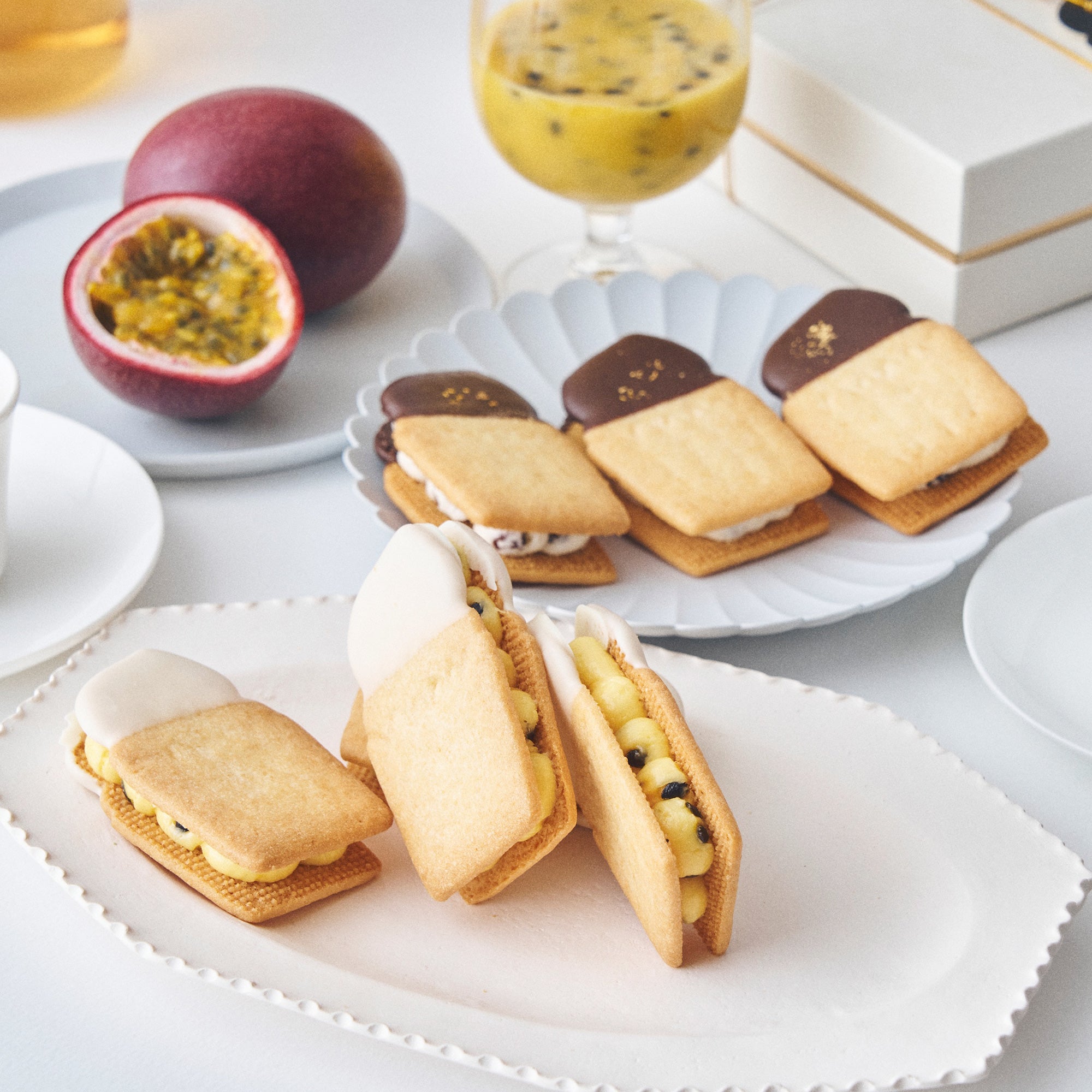 6/9お昼12時発売【期間限定】フェアリークリームウィッチ 生バターサンド レーズン&リリコイ2種セット ギフト箱