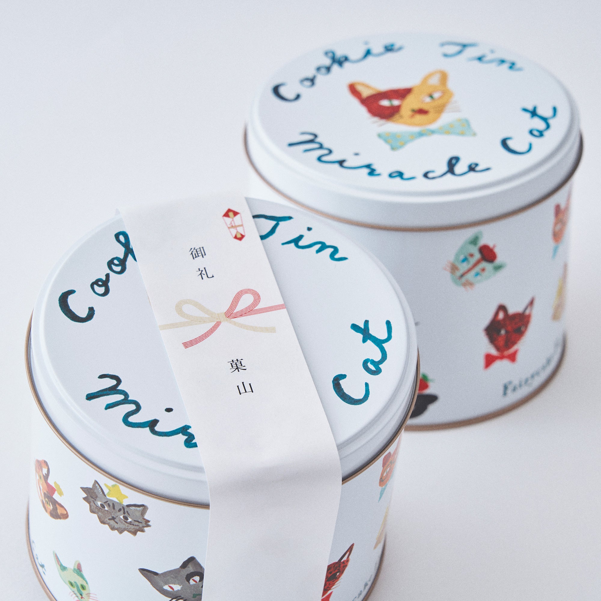 Miracle Cat Cookie Tin (神様のいたずらネコクッキー缶)