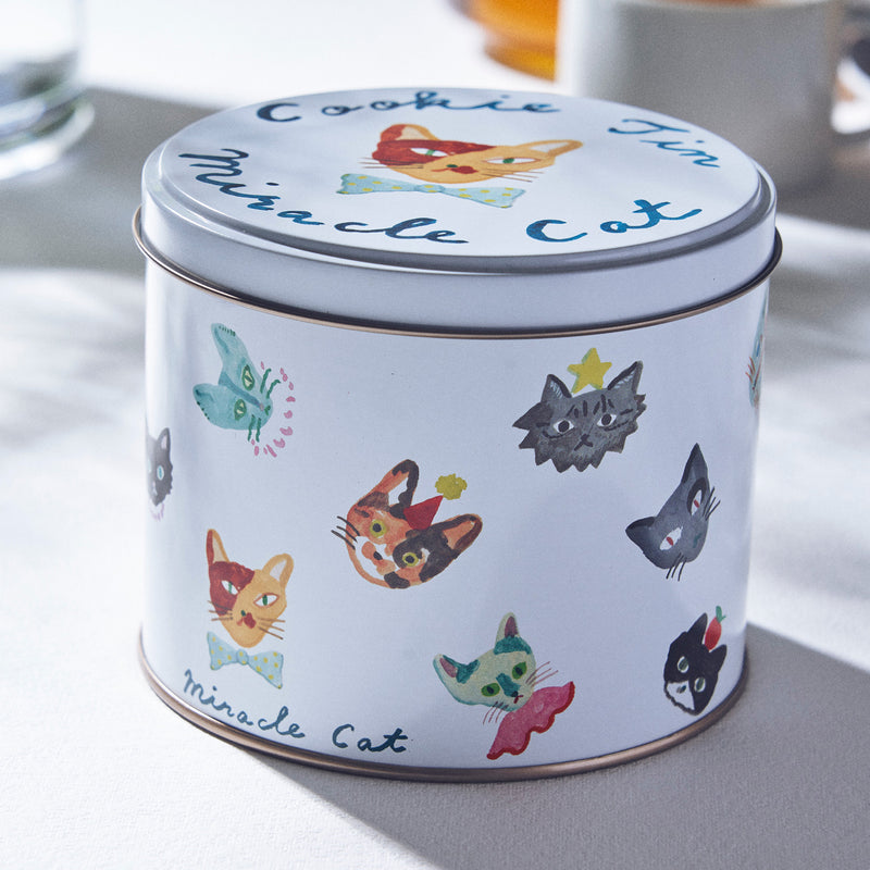 Miracle Cat Cookie Tin (神様のいたずらネコクッキー缶)