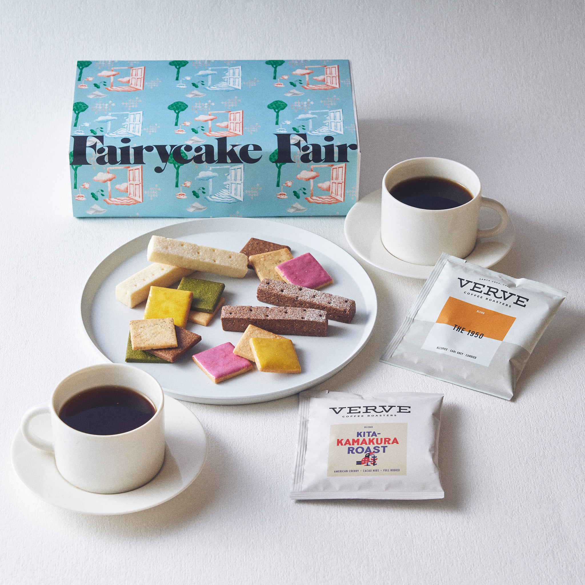 焼き菓子とコーヒーがセットになったギフトボックスが発売