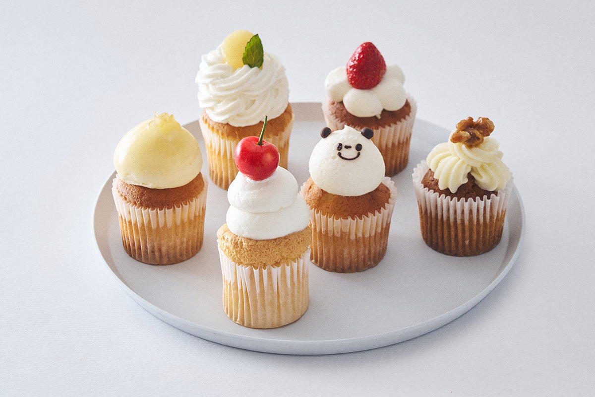6月のフレッシュカップケーキ