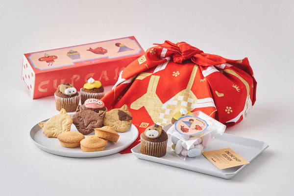 2026年干支「午（うま）」の新春カップケーキ登場！ふろしき付き「フェアリーケーキフェア新春セット」も。
