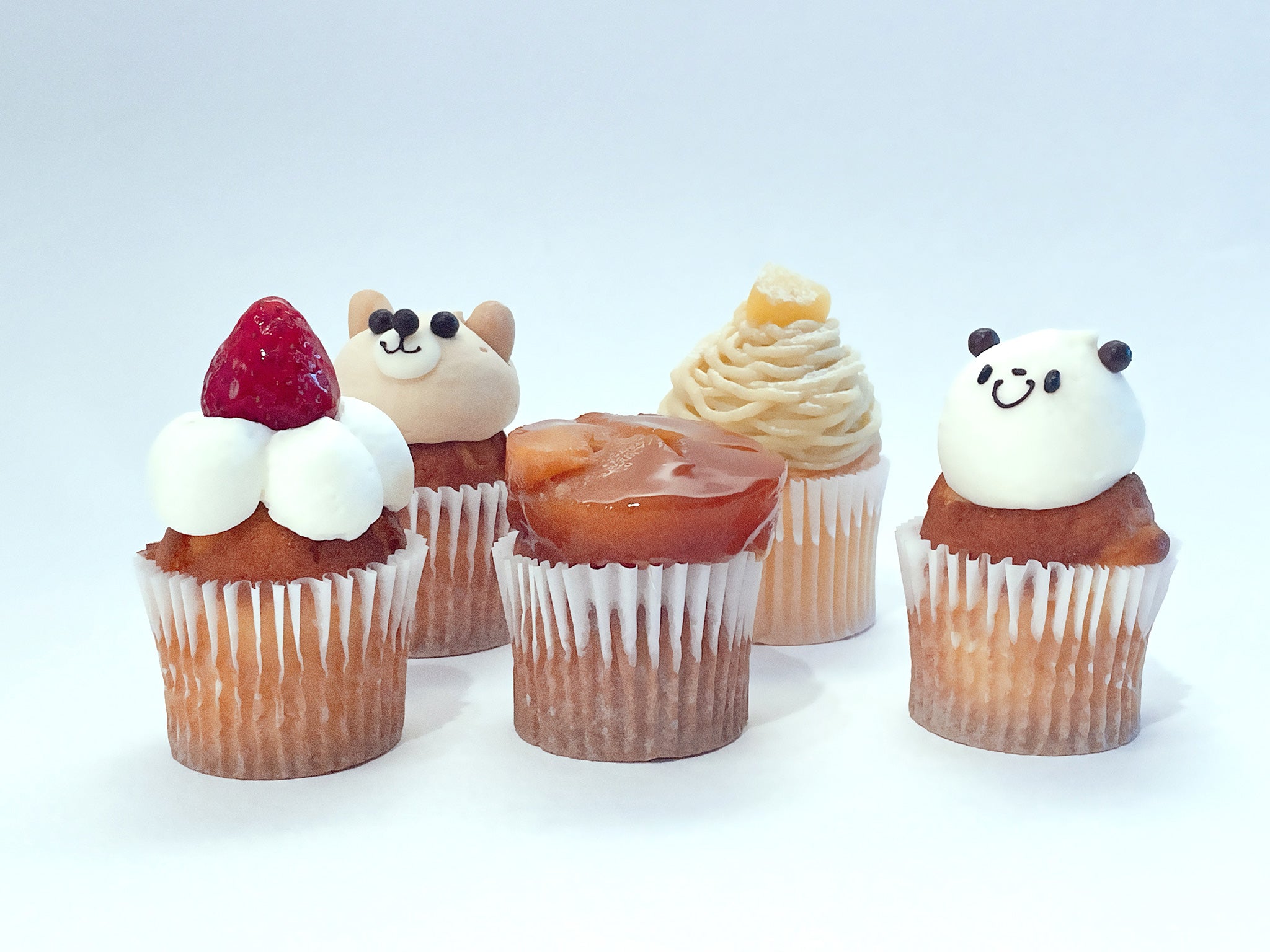 11月のフレッシュカップケーキ