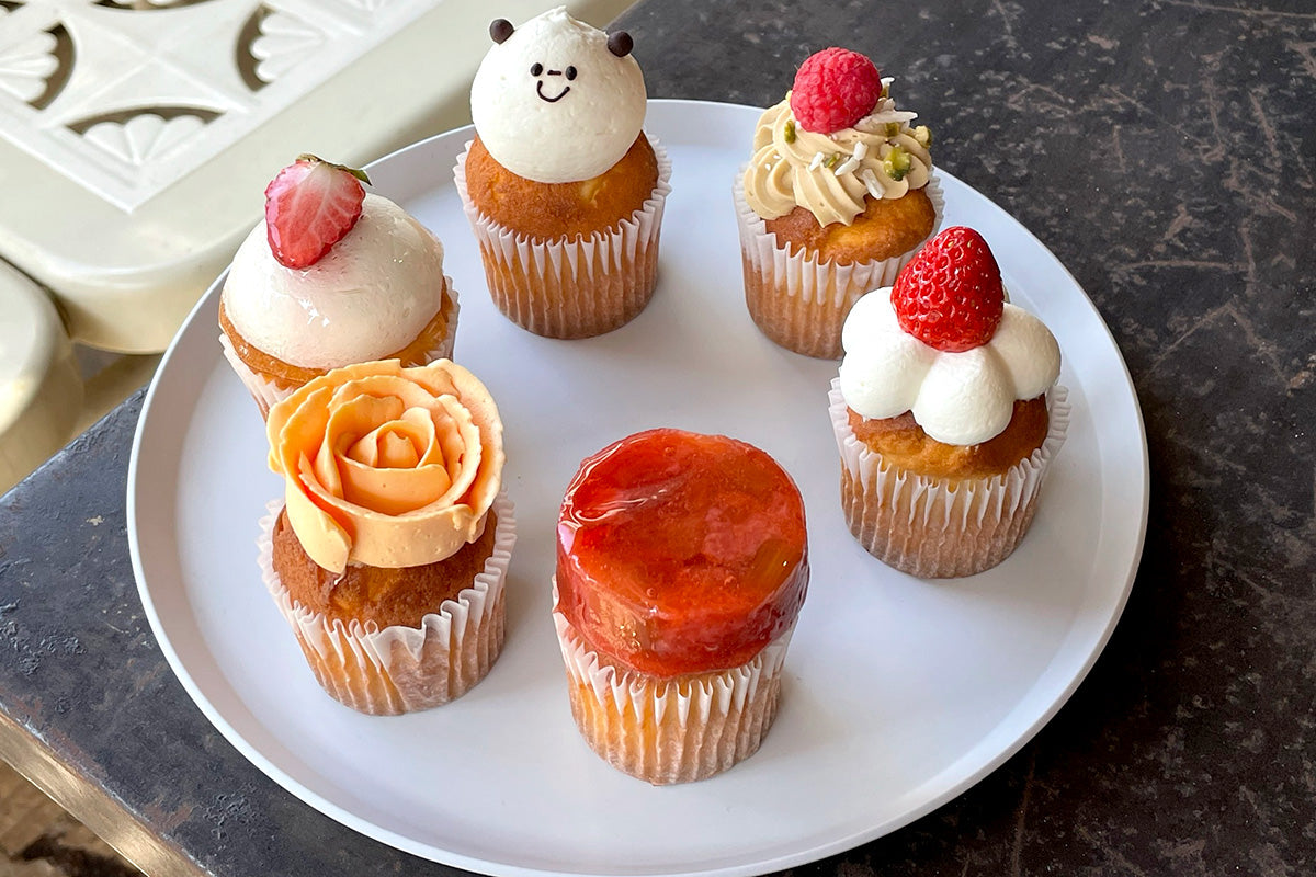 4月と5月のフレッシュカップケーキ