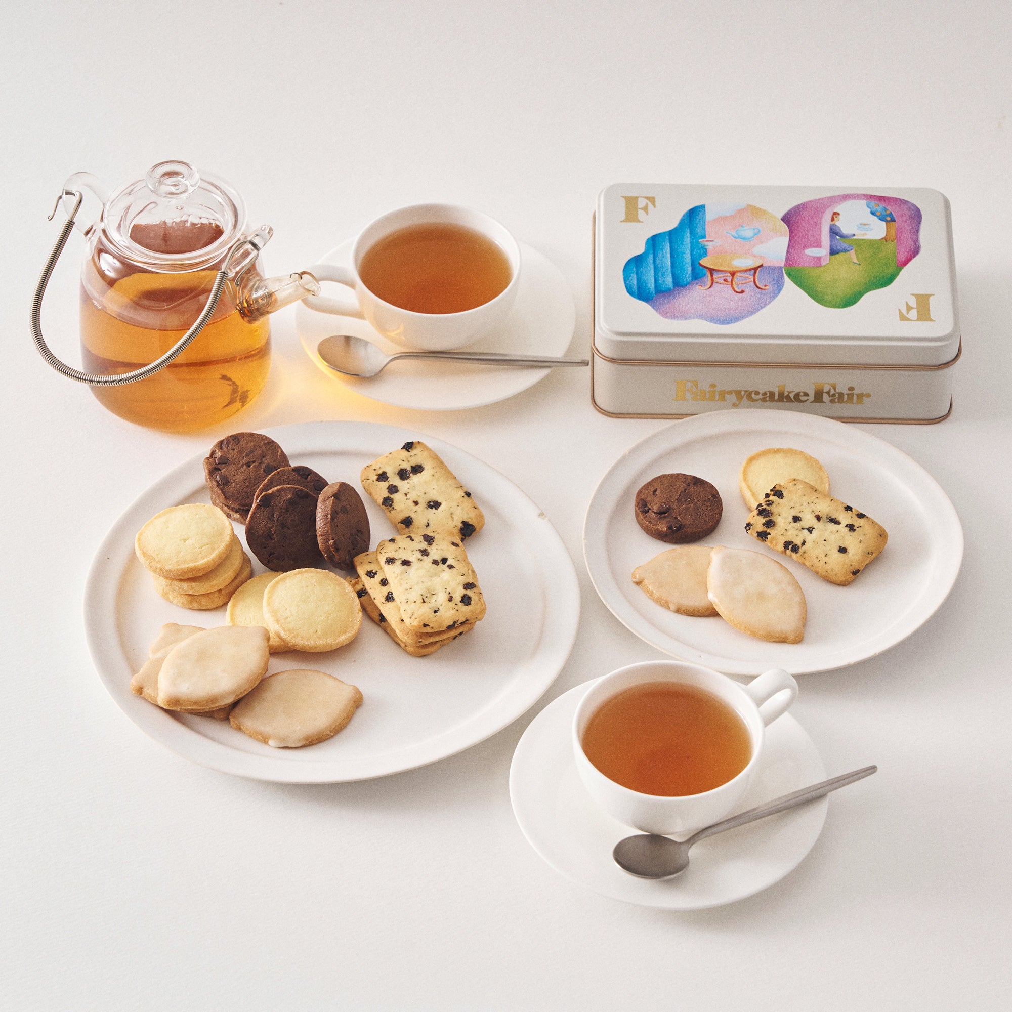 FF biscuits can [tea time]ティータイムのとびら缶