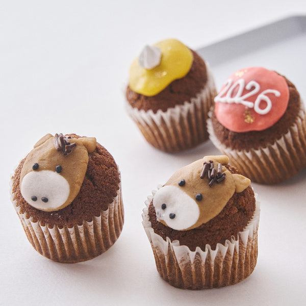 12/3予約受付開始【期間限定】ベイクド新春 午（うま）カップケーキ