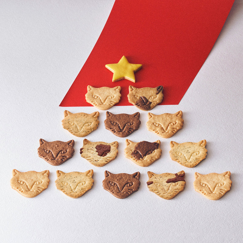 10/28発売【期間限定】Merry Miracle Cat Cookie Tin (神様のいたずらクリスマスネコクッキー缶)