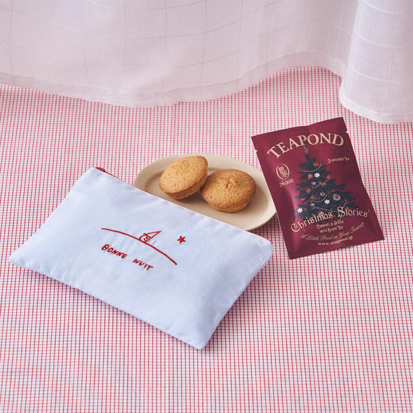 【フェーブス】星降る夜のおやすみフェーブ フィナンシェカップケーキと紅茶、刺繍ポーチのセット