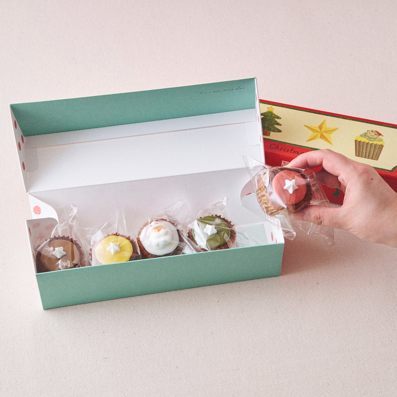 【期間限定】ベイクドクリスマス カップケーキ