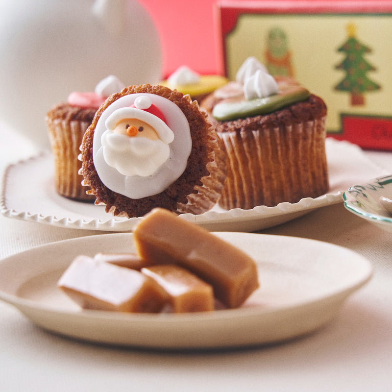 【期間限定】ベイクドクリスマス カップケーキ
