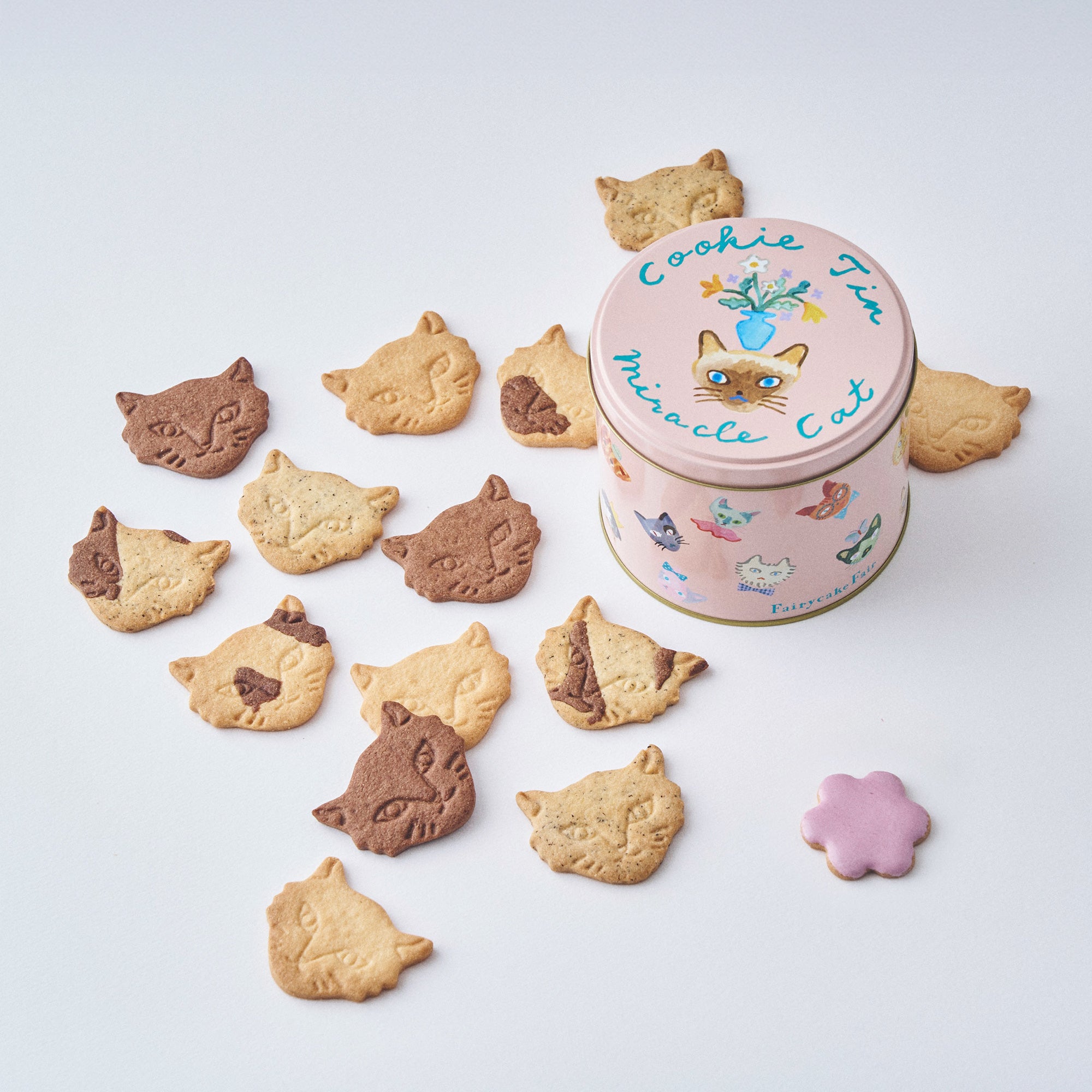 期間限定】Berry Miracle Cat Cookie Tin (神様のいたずらベリーネコ