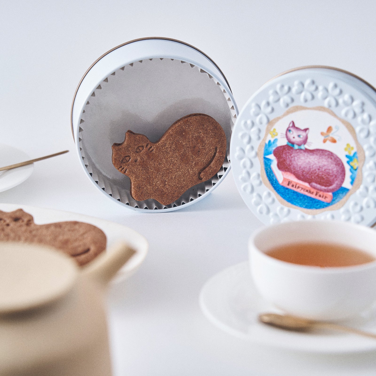 期間限定】キャラメルチョコサンドクッキー缶 – Fairycake Fair