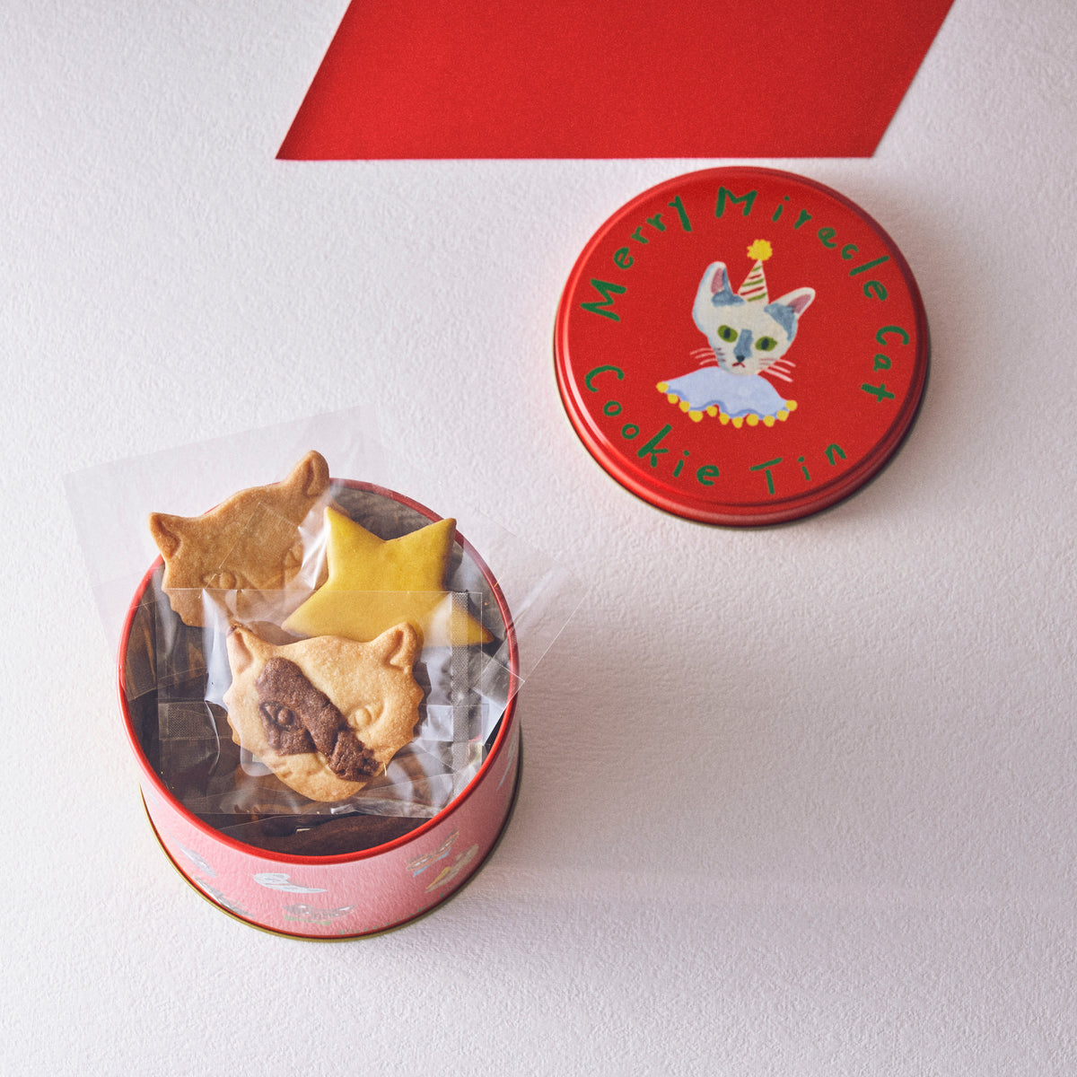11/1発売【期間限定】Merry Miracle Cat Cookie Tin (神様のいたずらクリスマスネコクッキー缶)